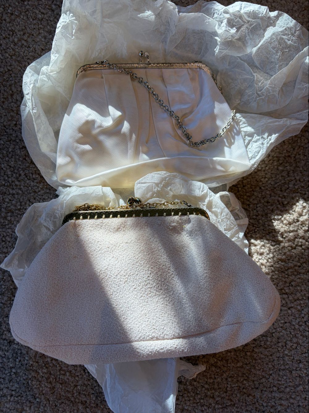 White Clutch Bags With Metal Frames