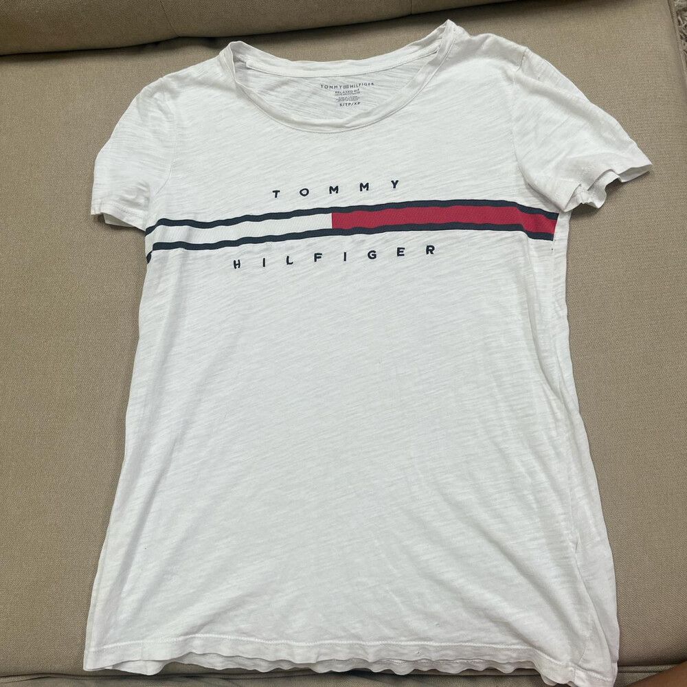 tommy hilfiger tee