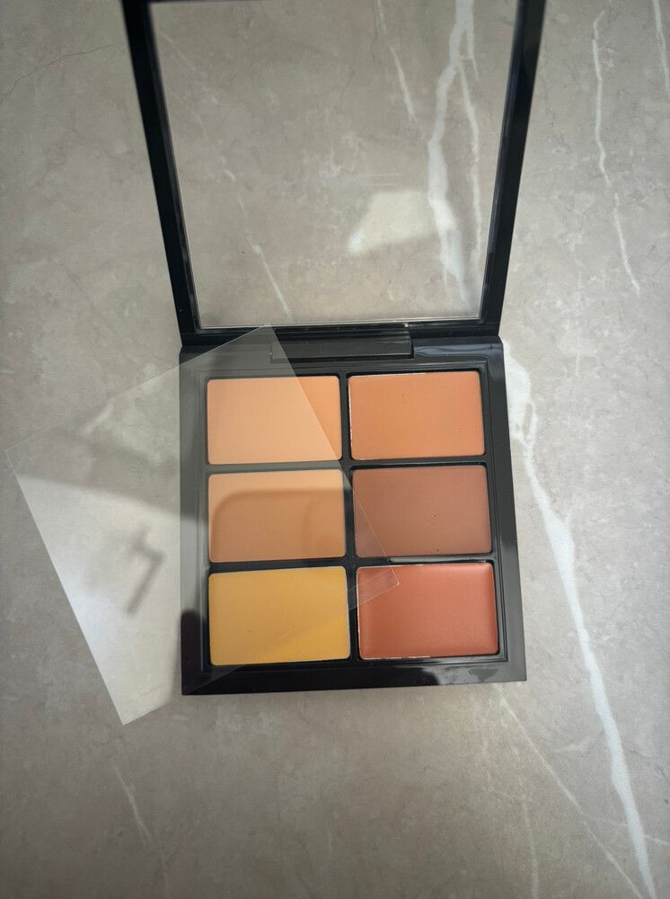 MAC Pro Conceal & Correct Palette / Medium-Deep