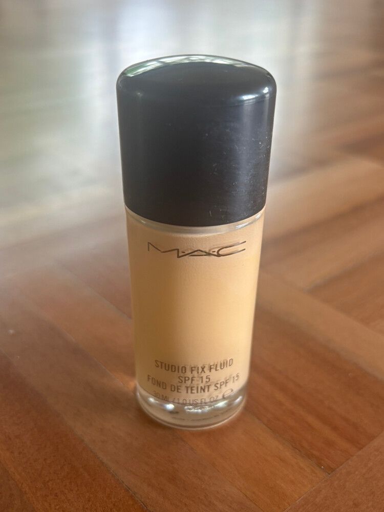 Mac Studio Fix Fluid NC15