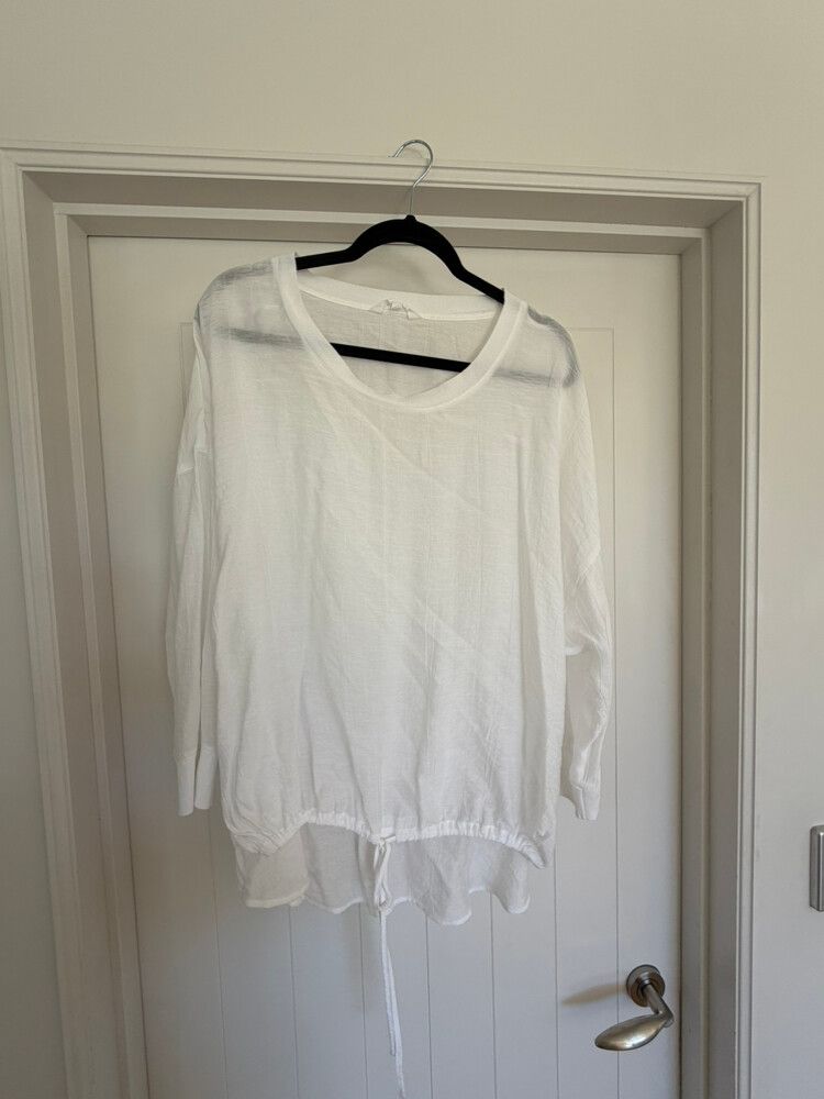 Zest White Linen Long Sleeved Top