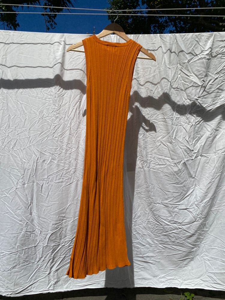 ALOHAS - Alohas orange rib knit midi dress on Designer Wardrobe