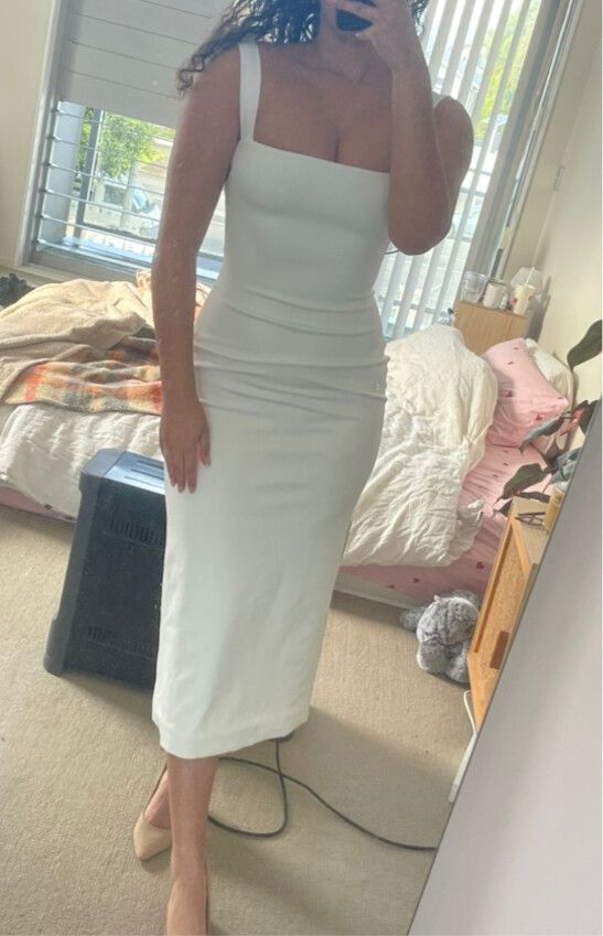 Solace London - Joni Gown on Designer Wardrobe