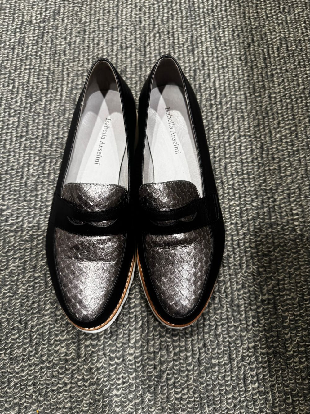 Isabella Anselmi Black And Silver Loafers