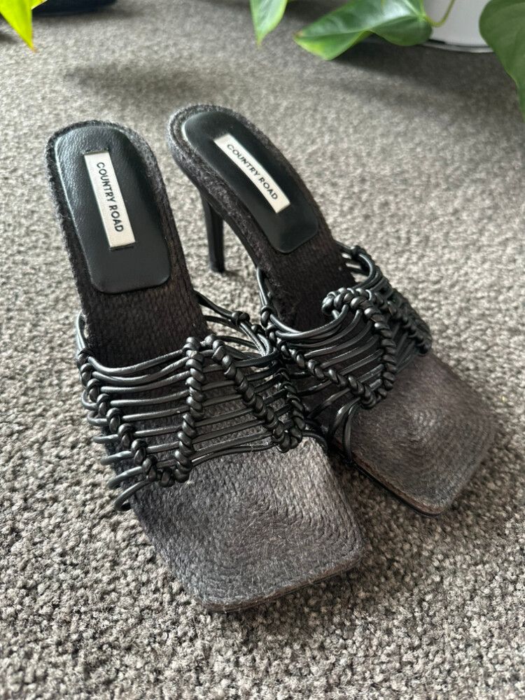 Country Road Leather Mules