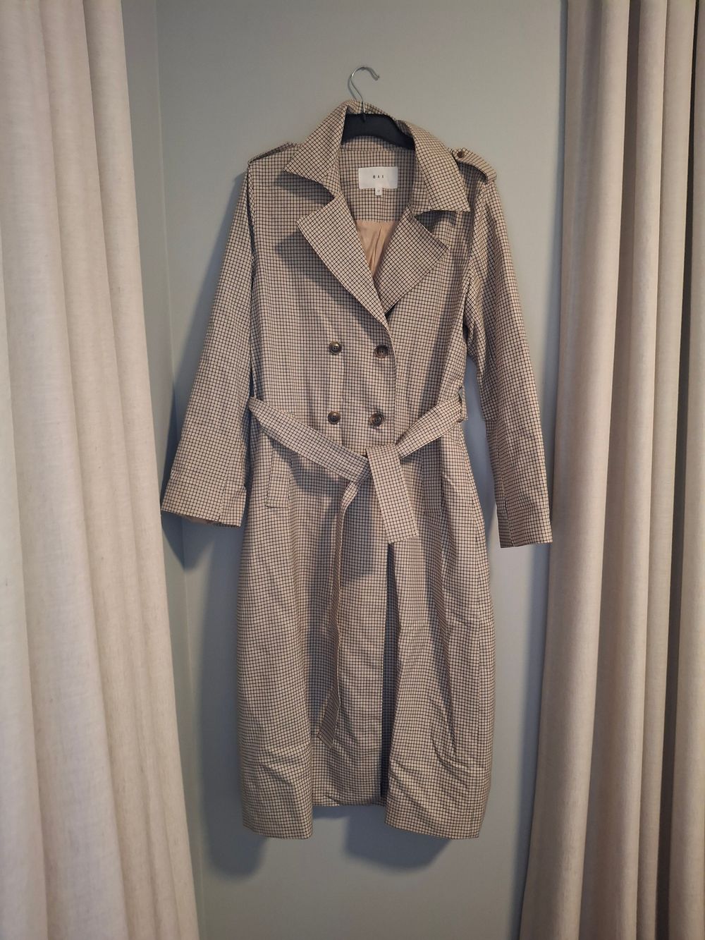 MAX Checked Coat