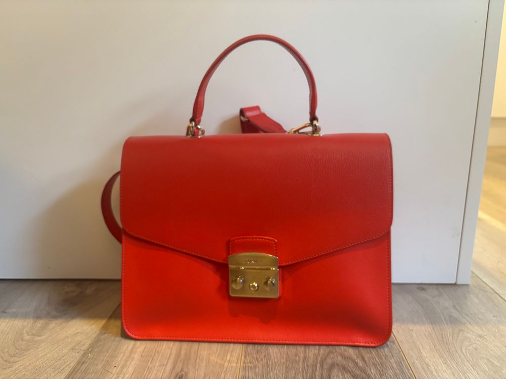 Furla Metropolis Top Handle Red texture with Gold hardware