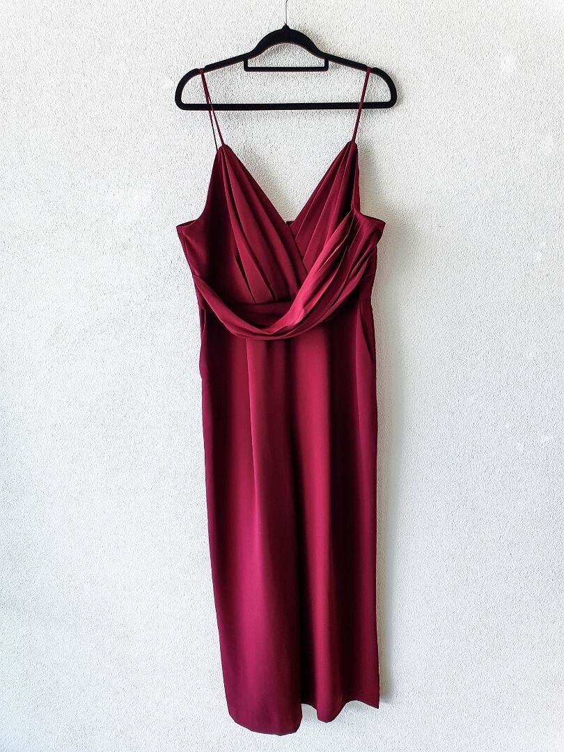 V-neck Jumpsuit (Wine)