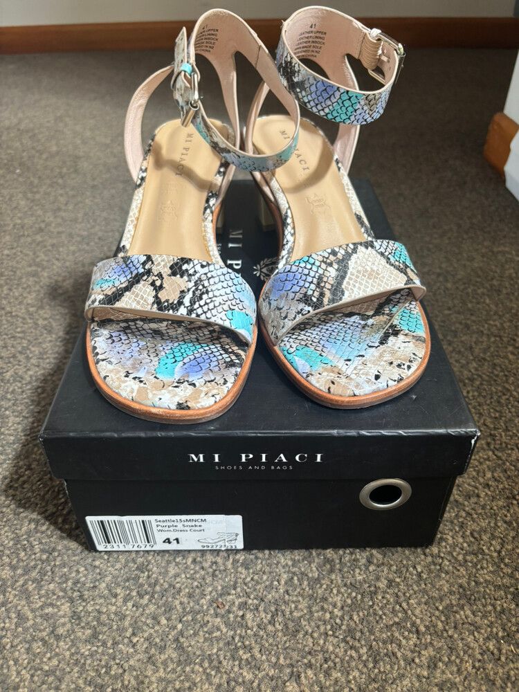 Mi Piaci Purple Snake Heels Size 41