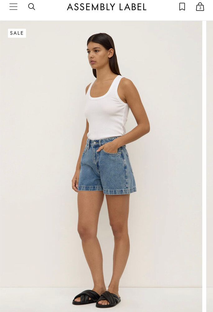 Boxy Denim Short size 26