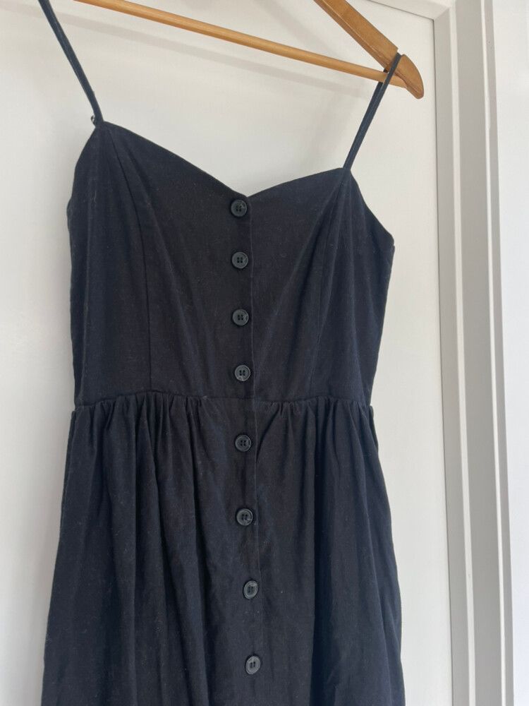 H&M - Black Linen H&M Summer Midi Dress on Designer Wardrobe