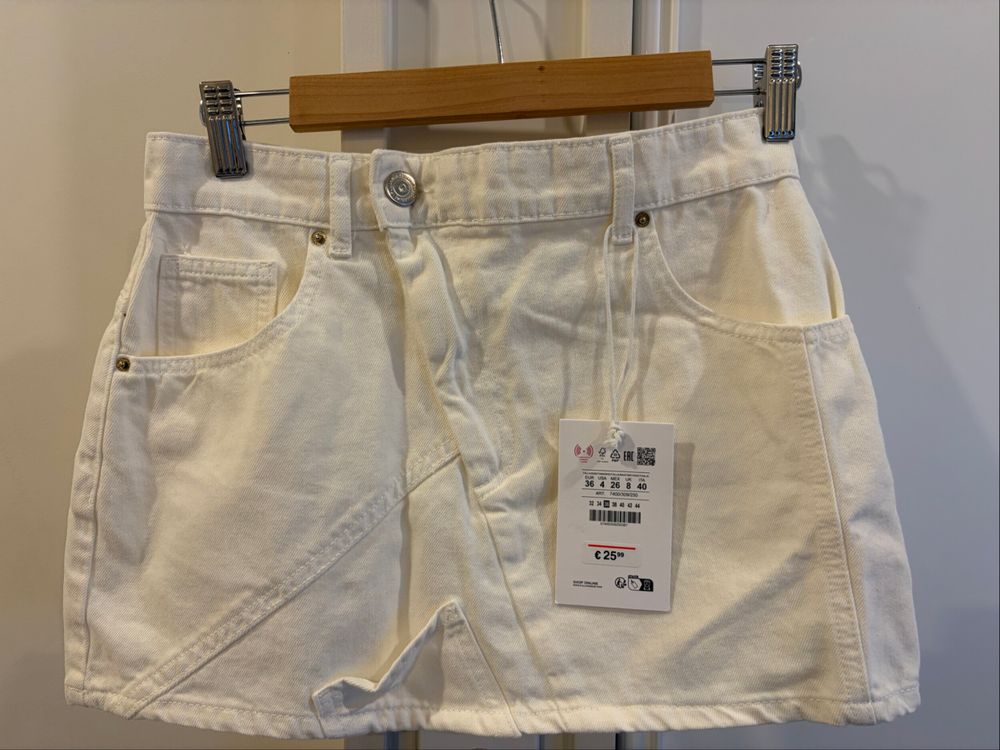 Pull&Bear White Denim Mini Skirt