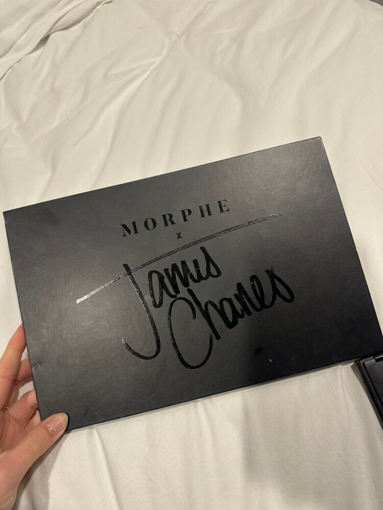James Charles pallet