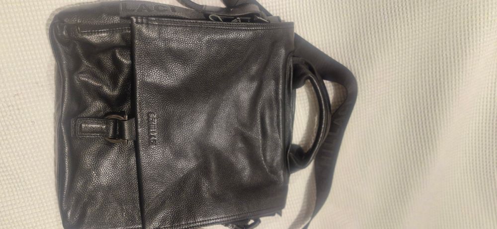 Black leather Crossbody Bag