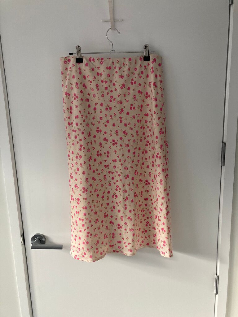 Glassons Pink Floral Skirt