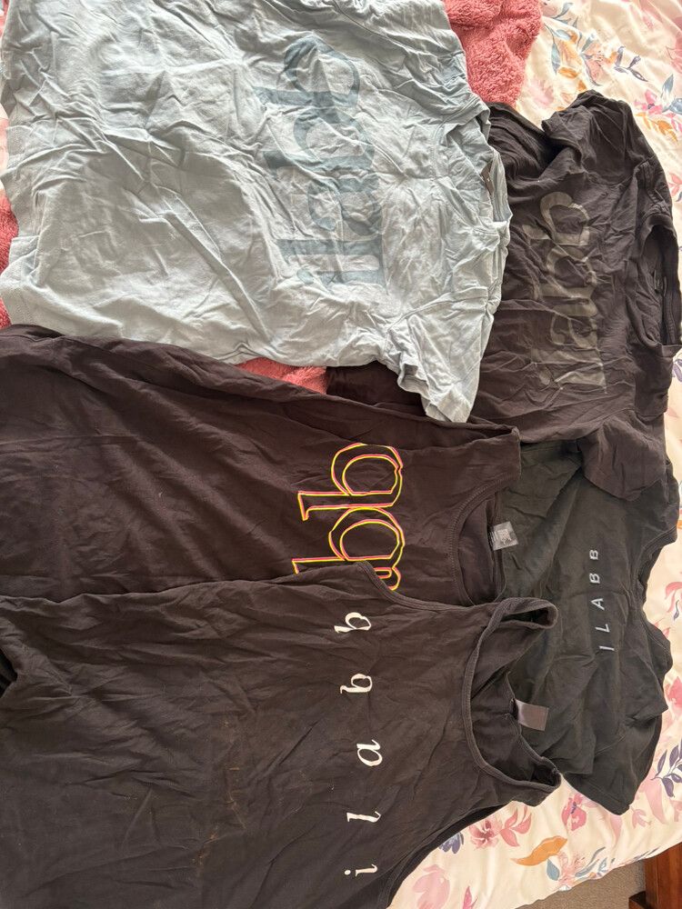 Bulk ilabb tshirts/singlets