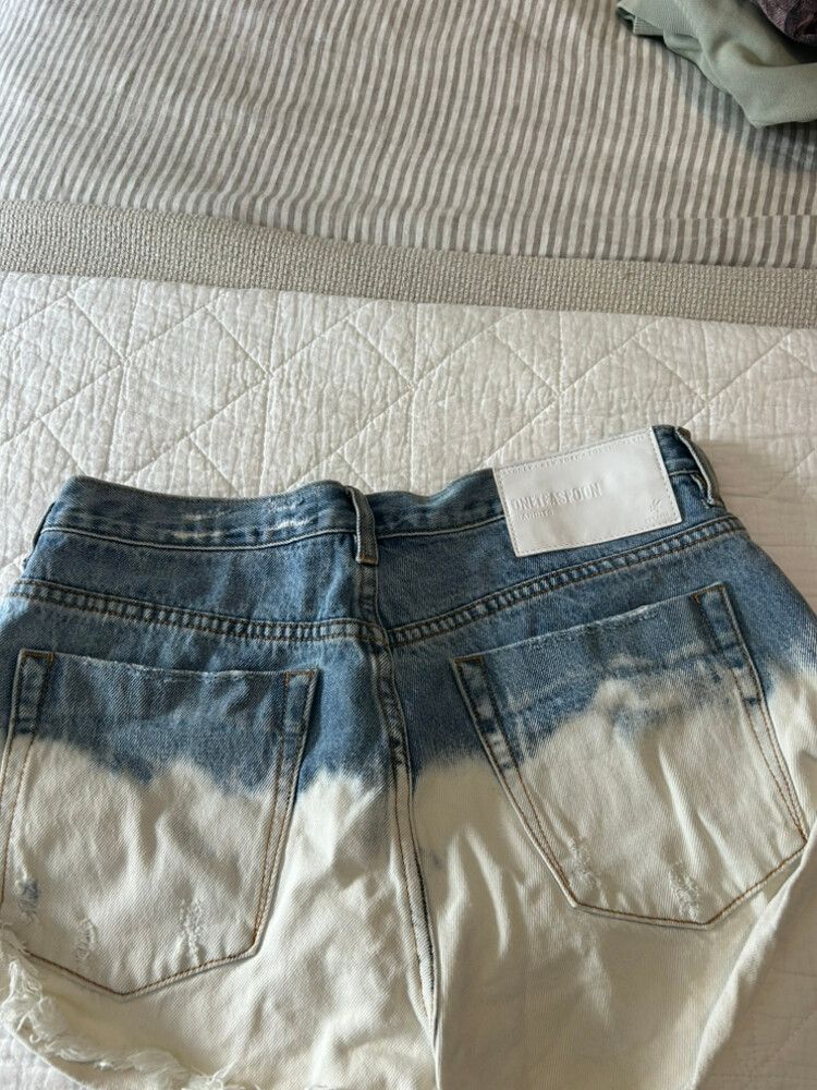 One teaspoon Shorts