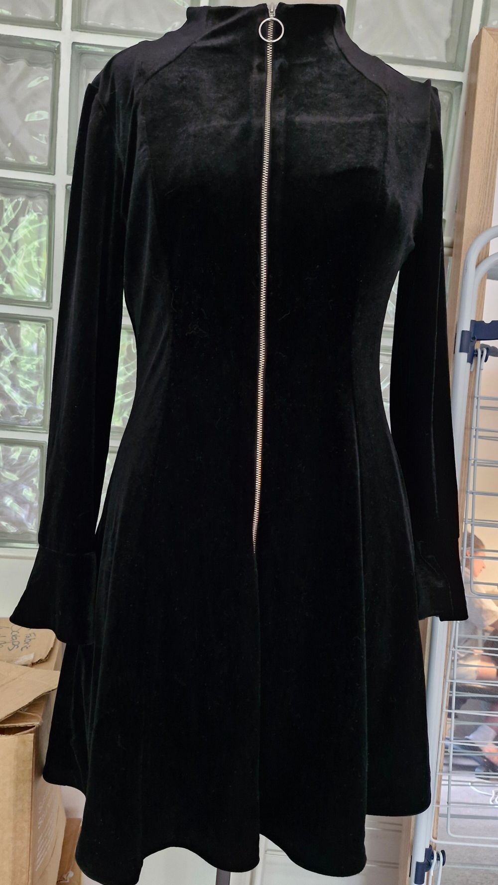 Cue - Velvet Long Sleeve Mini Dress on Designer Wardrobe