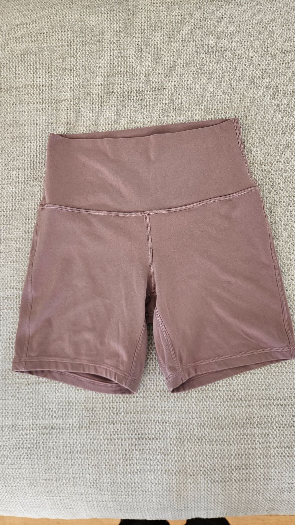 Lululemon Align 6" Short