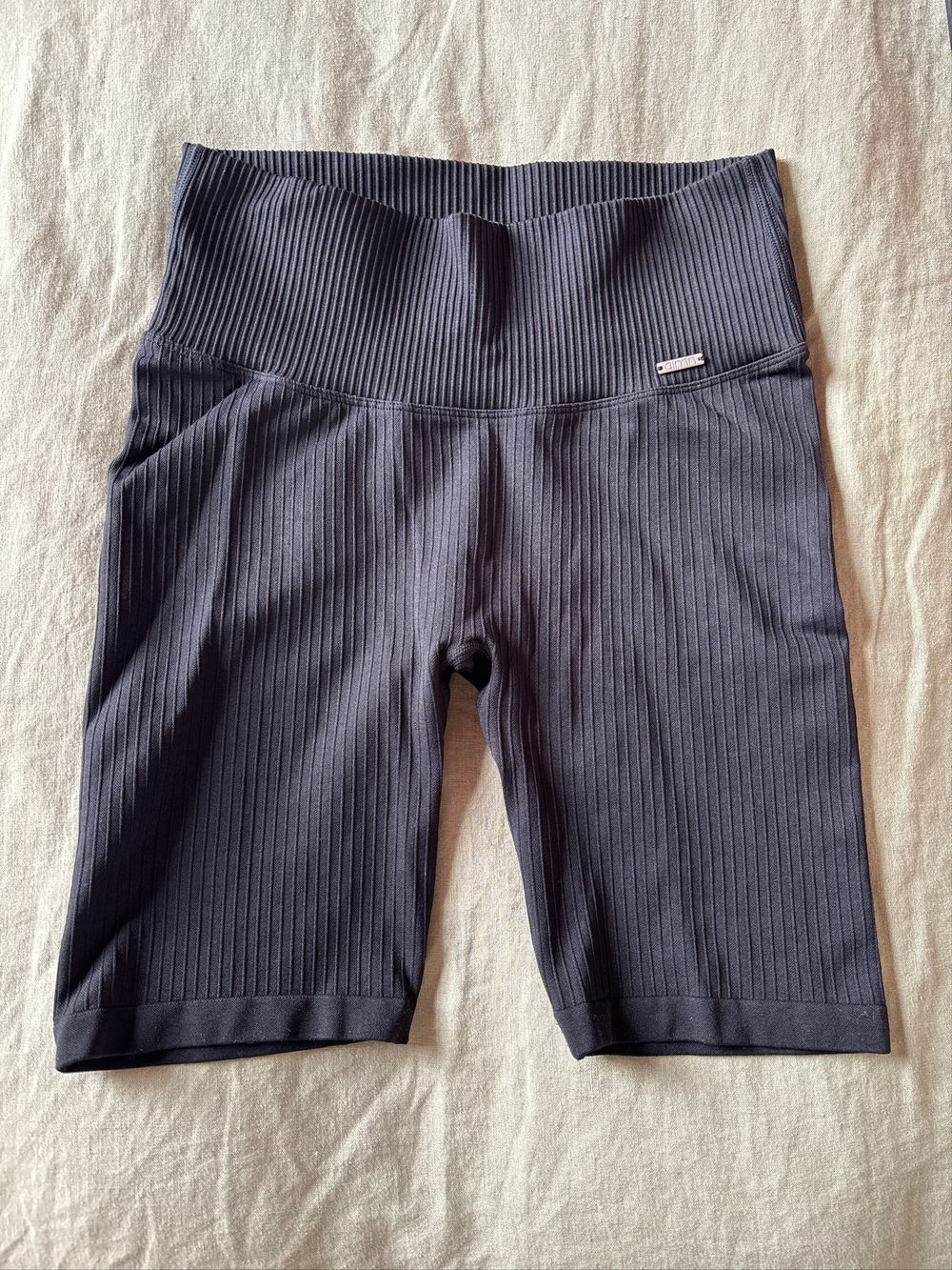 Aimn Ribbed Bike Shorts