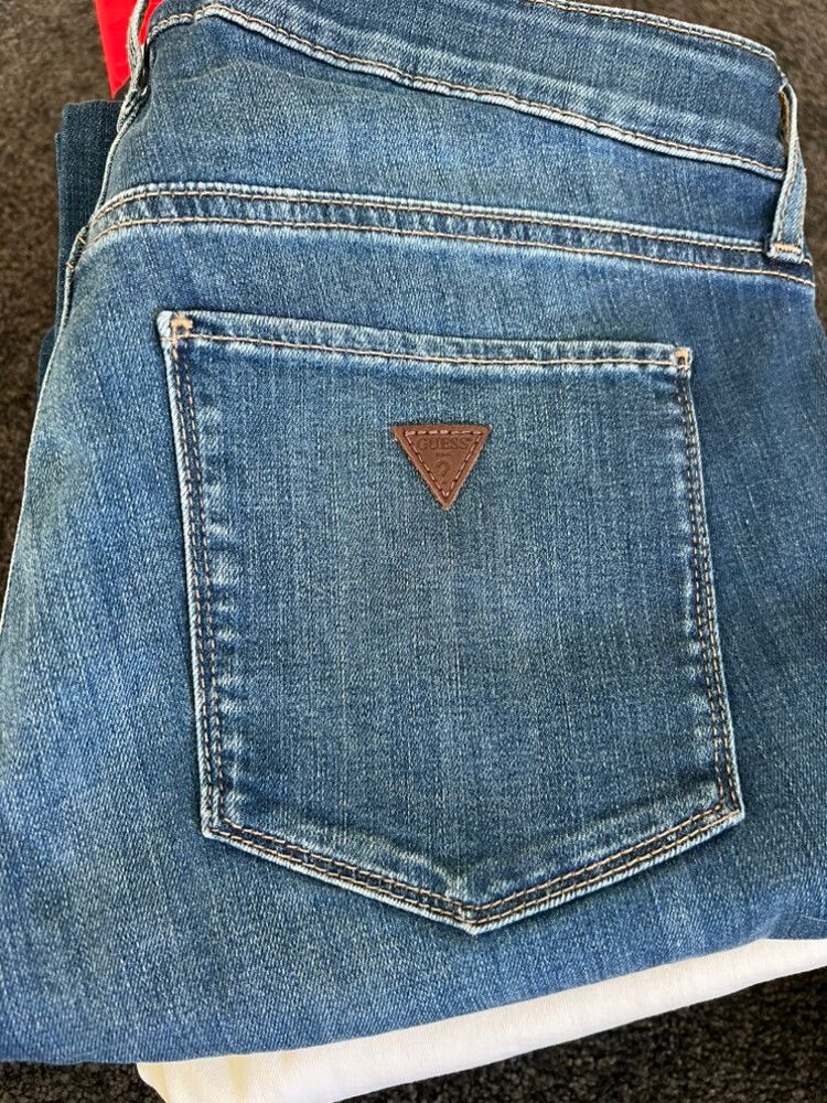 Guess Sexy Curve Crop Jeans