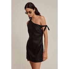 Venroy - Side Tie Linen Mini Dress on Designer Wardrobe Venroy - Side Tie Linen Mini Dress on Designer Wardrobe