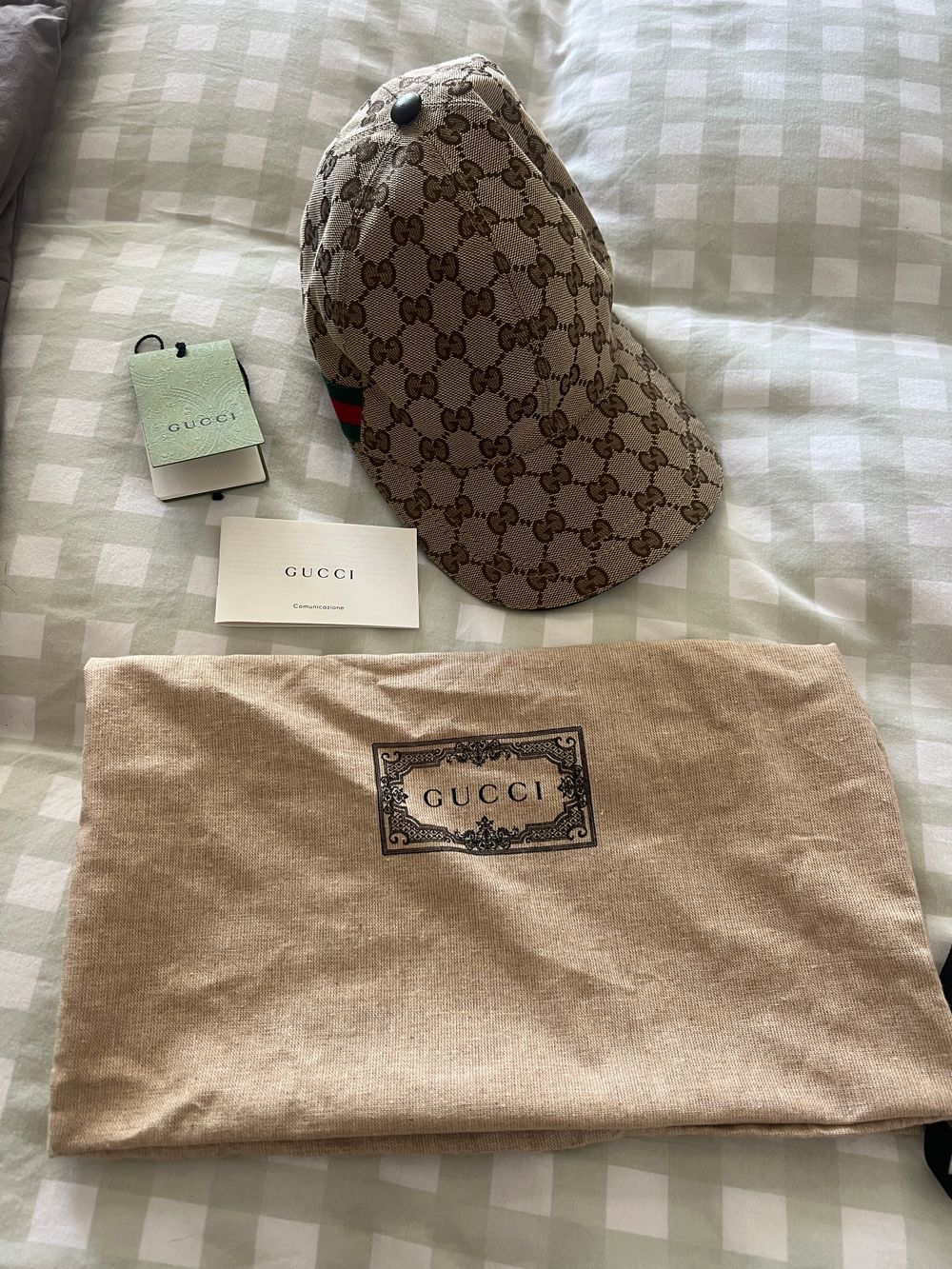 AUTHENTIC Gucci pattern striped-detail cap