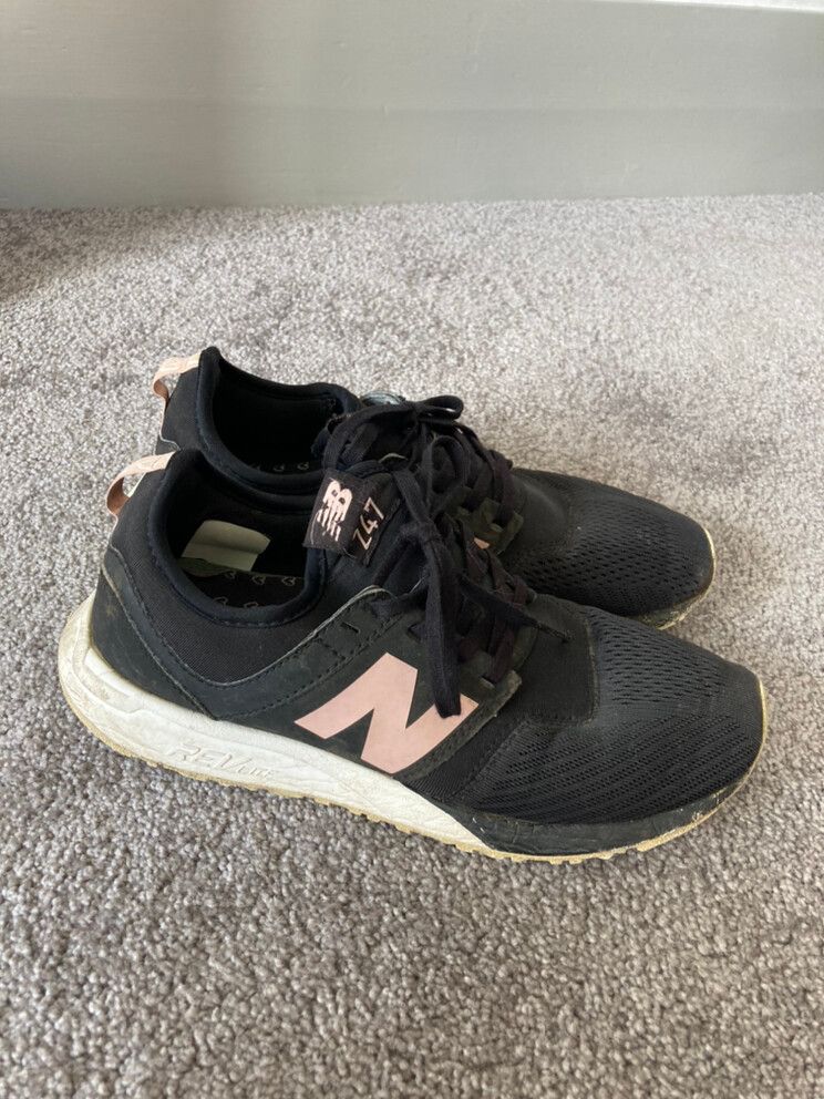 New Balance Sneakers