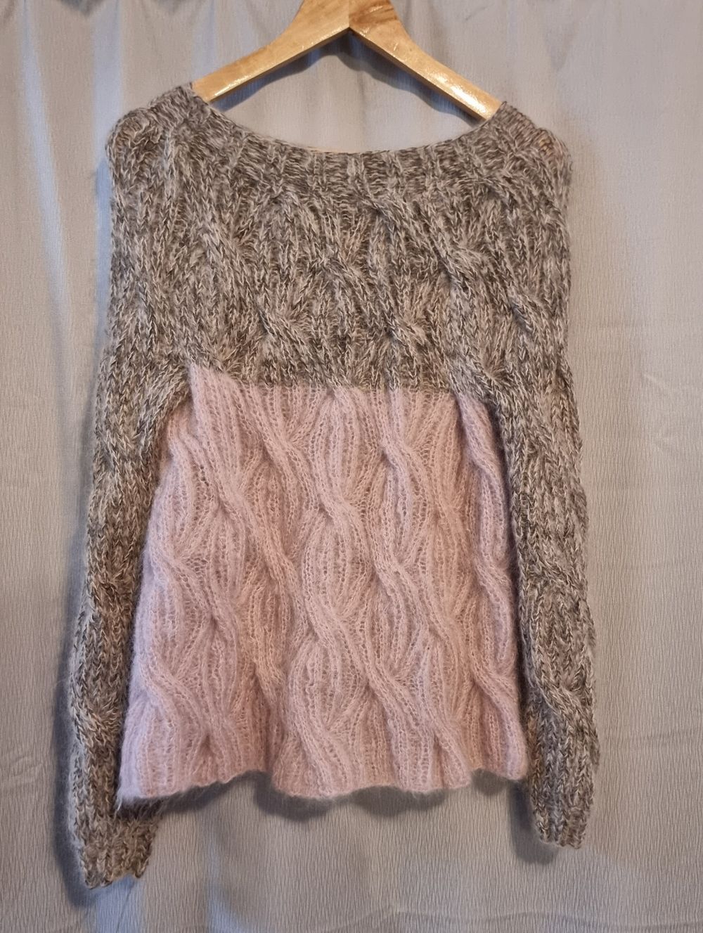 Fluffy High Neck Jumpr