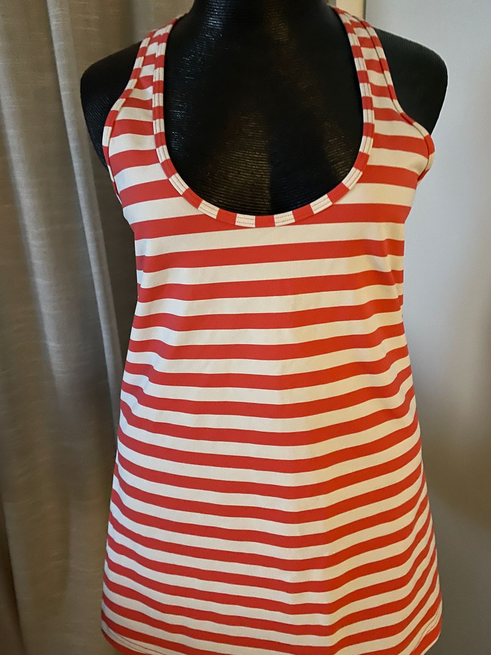 Run: Cool Racerback Stripes