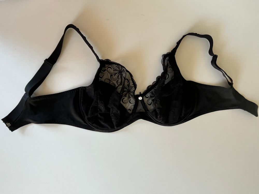 Womens Size 12G Bra
