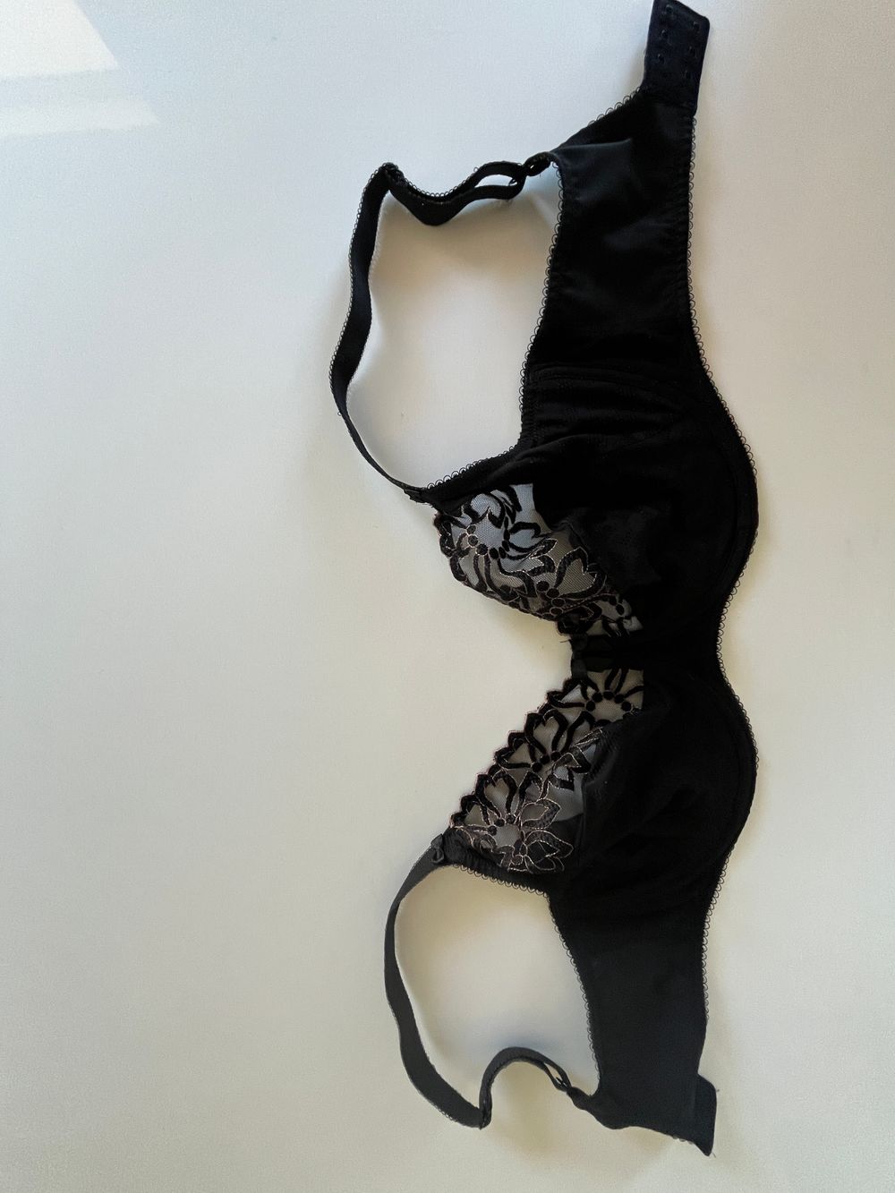Womens Size 12FF Bra