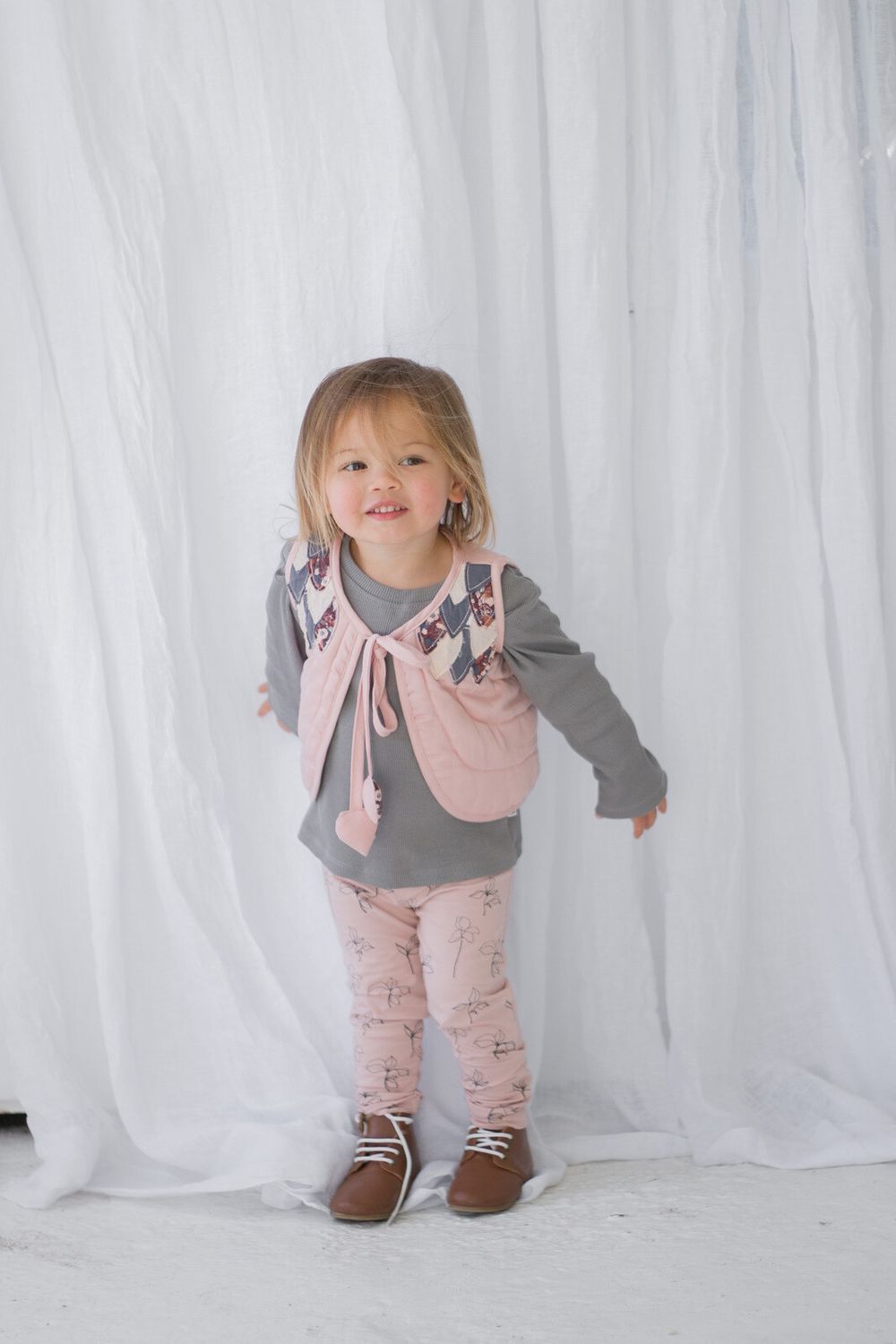 Burrow & Be quilted vest - Girls size 5
