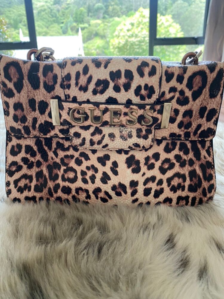 Guess Bag