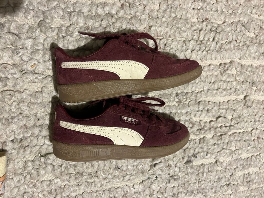 Burgundy Puma Palermo size 6/38