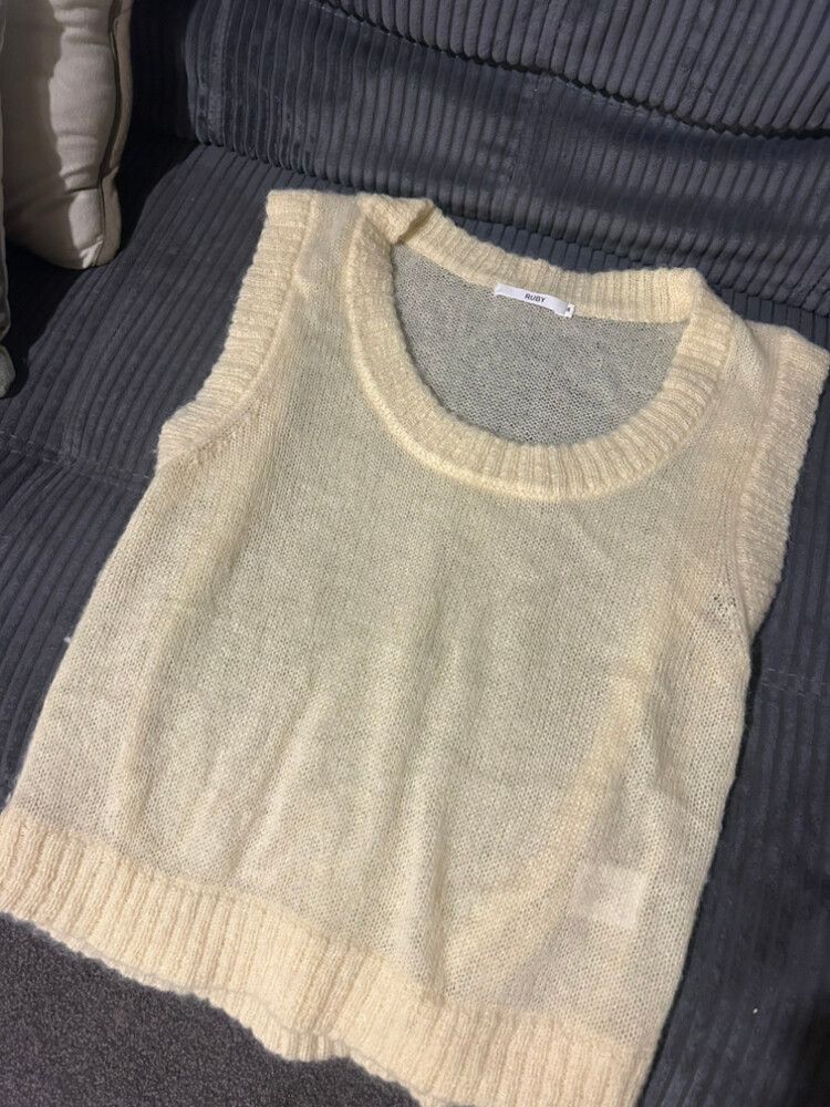 Yellow Ruby Canary Vest size small