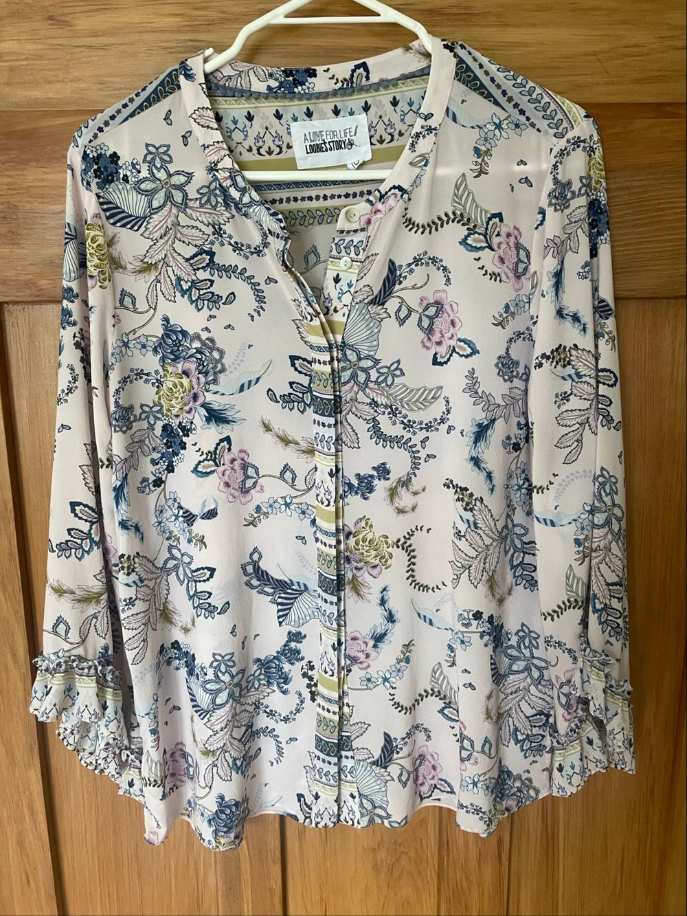 Floral shirt 3/4 sleeves Size 10