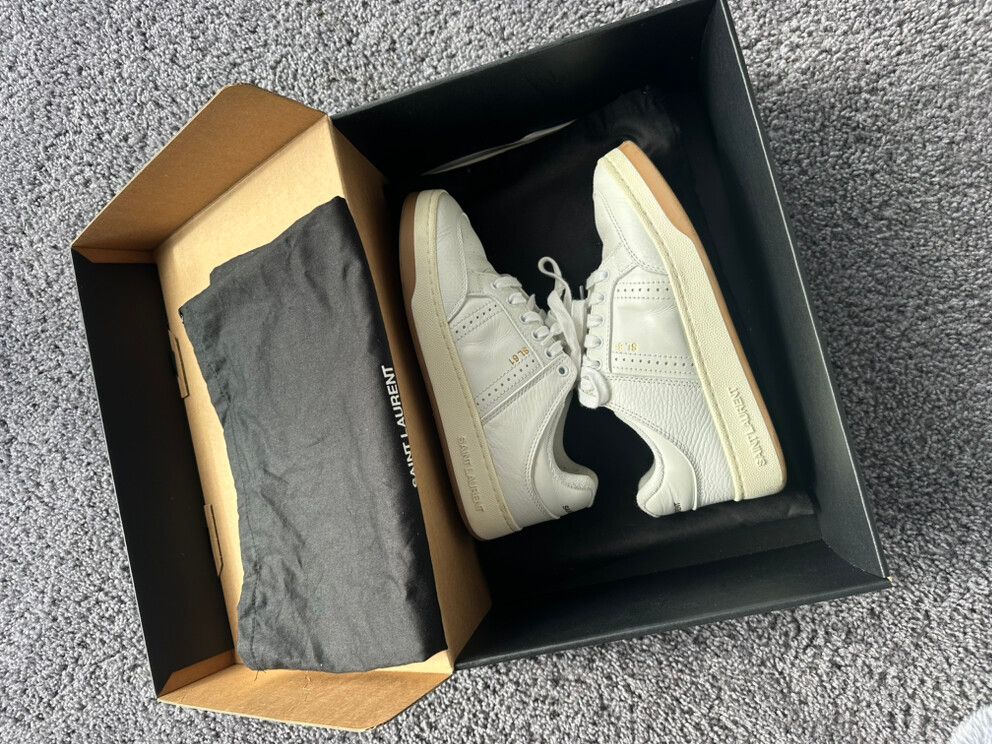 Saint Laurent