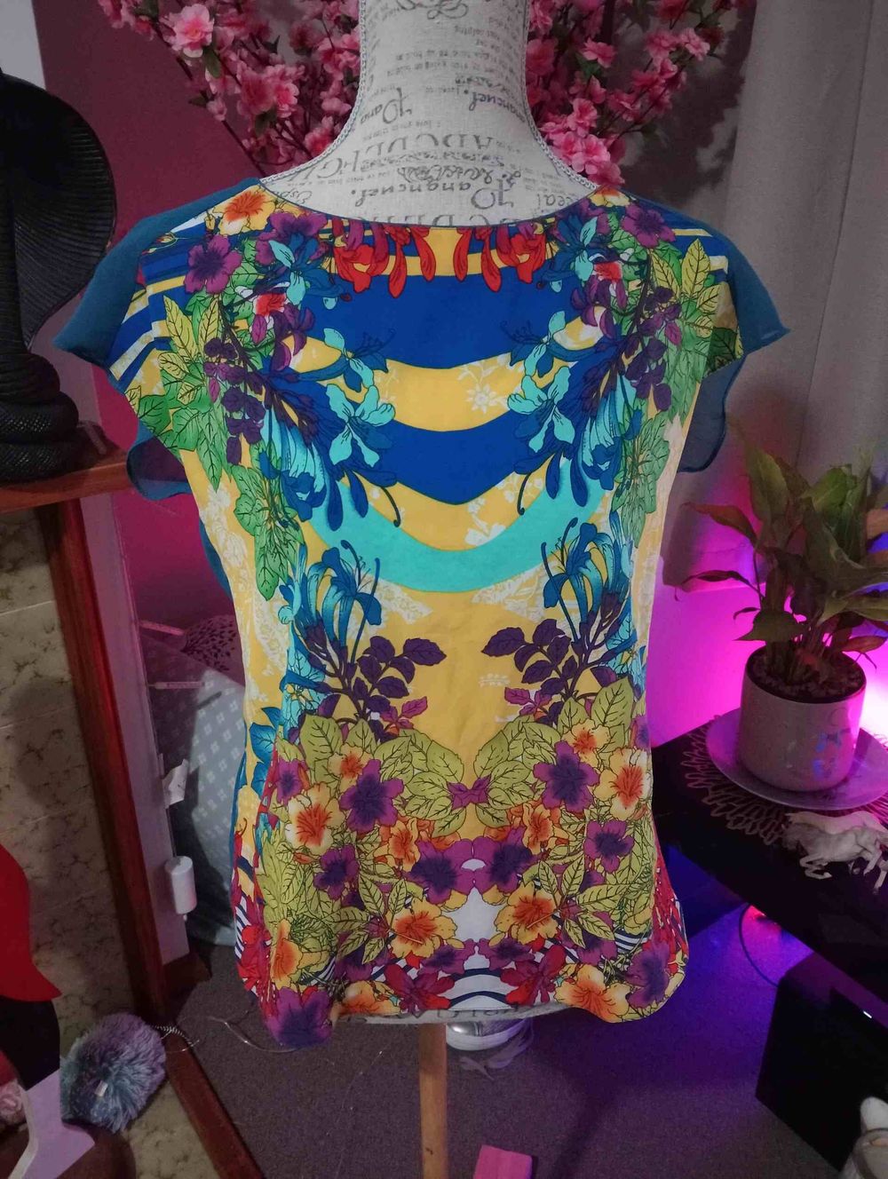 laundry room silk tee / top by Rebecca Scott