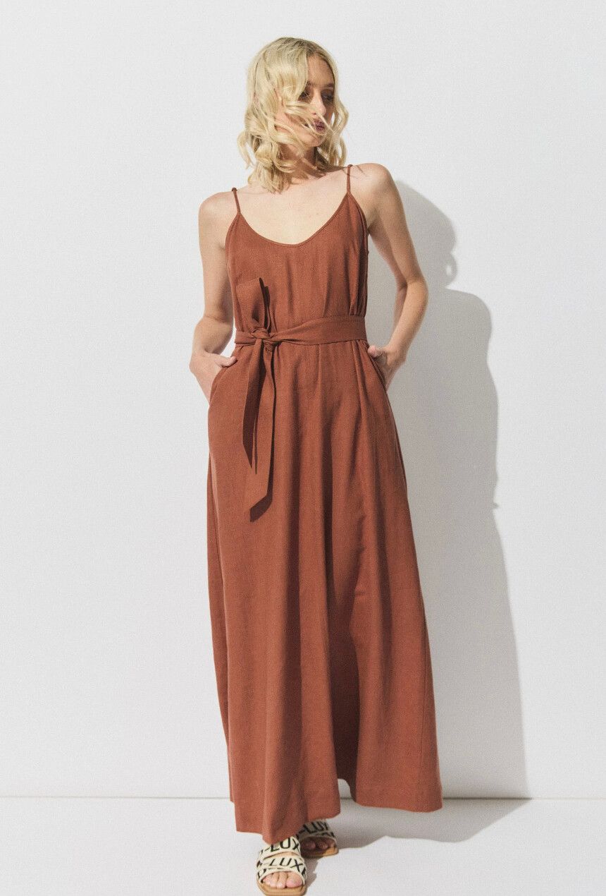 DECJUBA - D-Luxe Maxi Linen Blend Dress - RUST