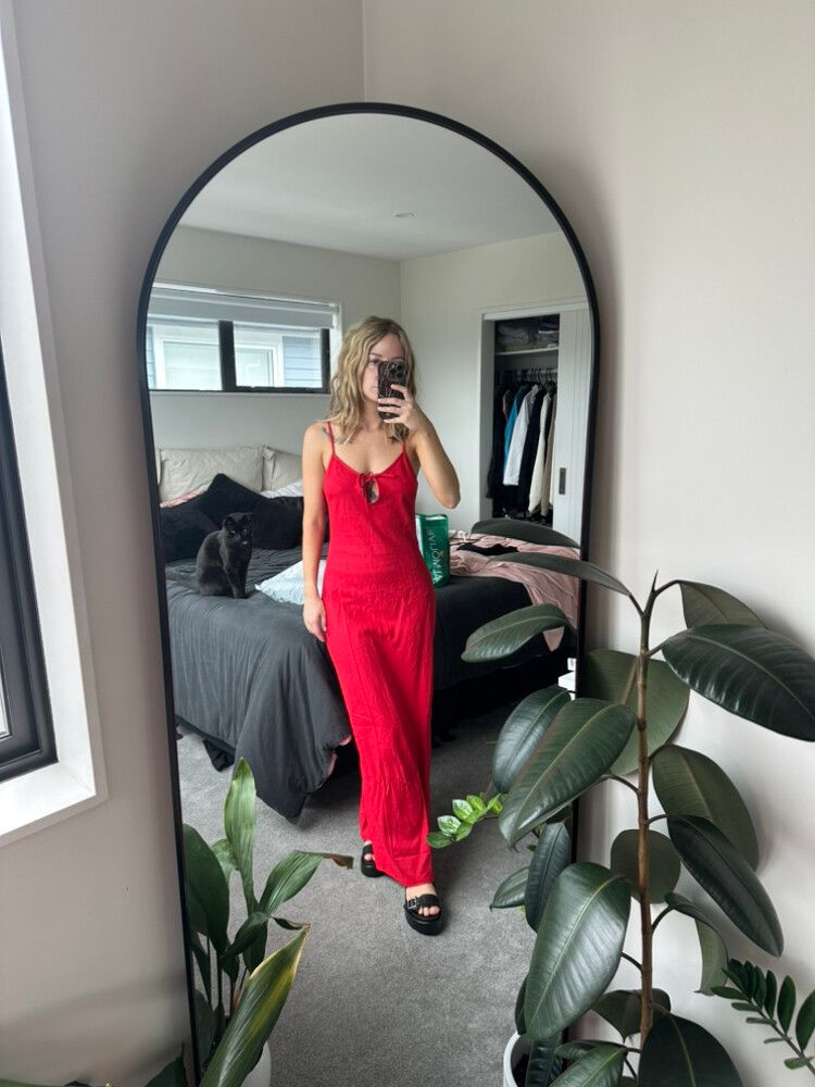 Glassons - Glassons Linen Red Maxi Dress on Designer Wardrobe