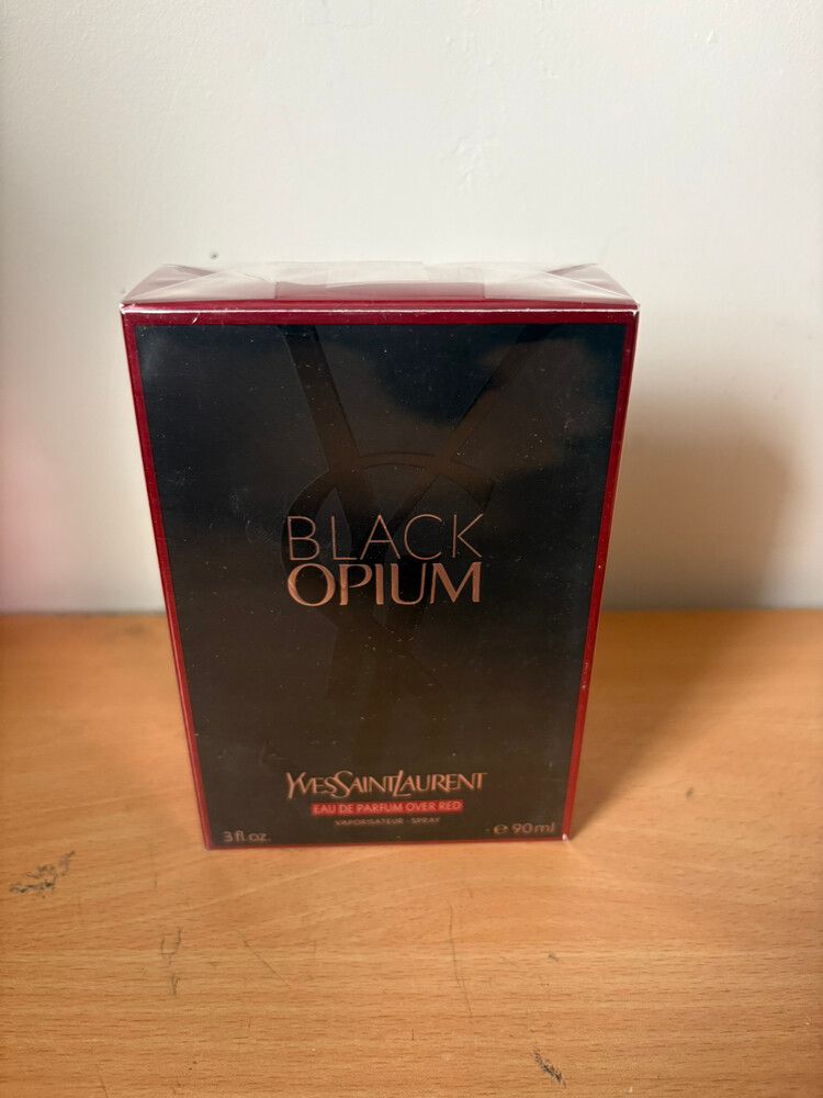 Yves Saint Laurent Over Red Black Opium