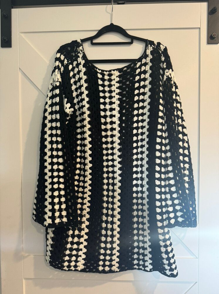 vrg grl - Vrg Girl Myra Crochet Mini Dress Black on Designer Wardrobe