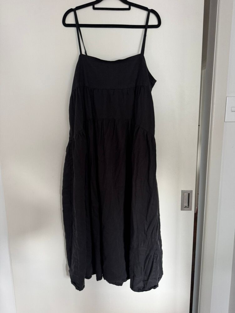 Beiged Black Tiered dress