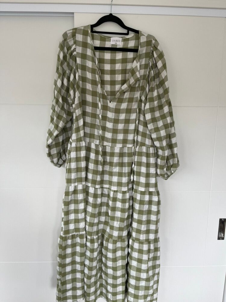calico - Cali&Co Green White Gingham Dress on Designer Wardrobe