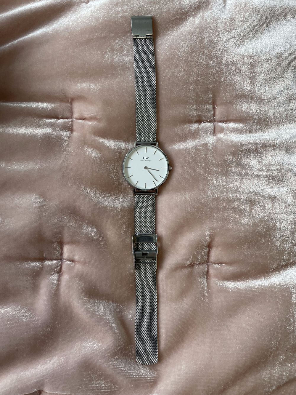 Petite Sterling 28mm