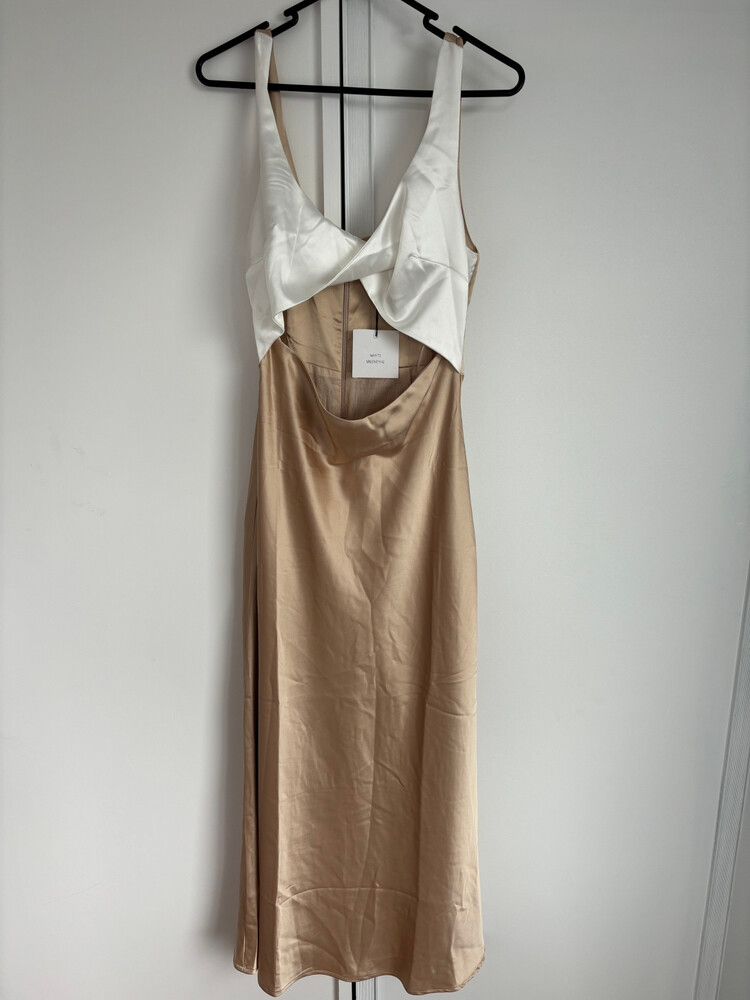 Whyte Valentyne on Designer Wardrobe