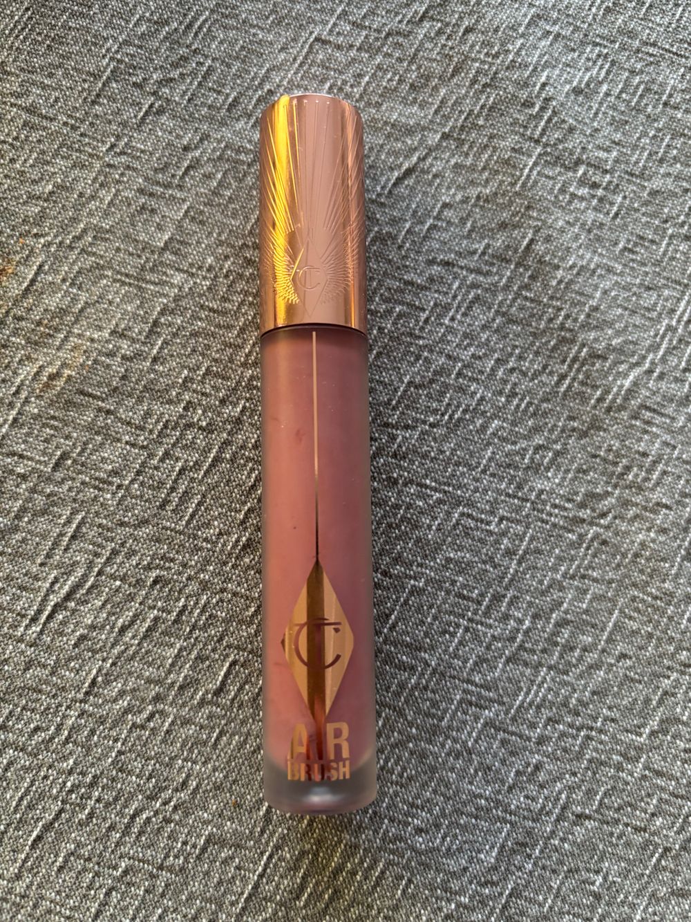 Charlotte Tilbury Air Brush Flawless Filter Lip Blur