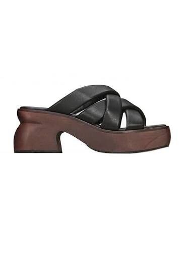 Aje Formic Padded Low Clog