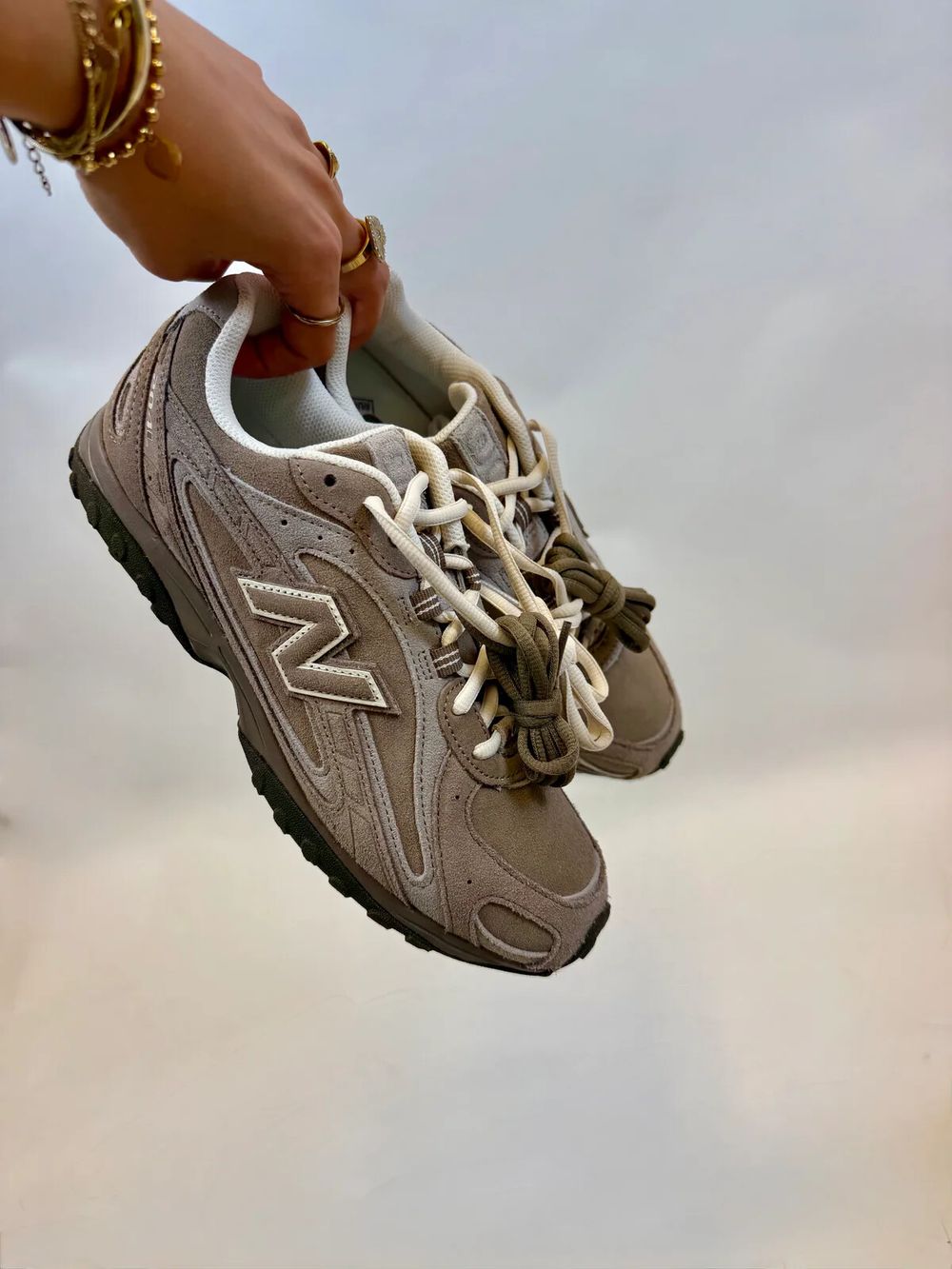 New Balance 204L